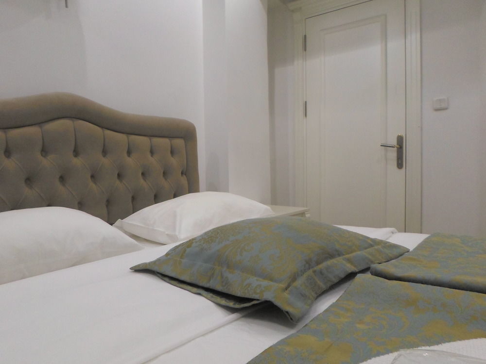 La Petite Maison Hotel Provincia di Provincia di Istanbul Esterno foto